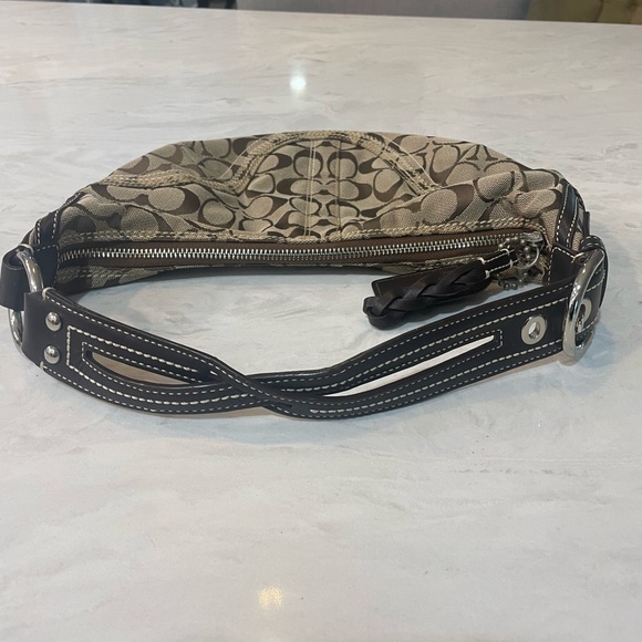 Coach Brown Monogram Canvas Hobo Bag with wristlet - Picture 10 of 13